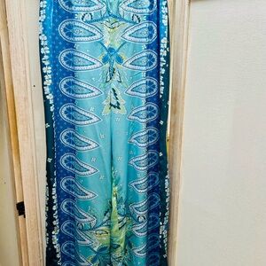 Stunning silk Elan pant NWT. Made in India.